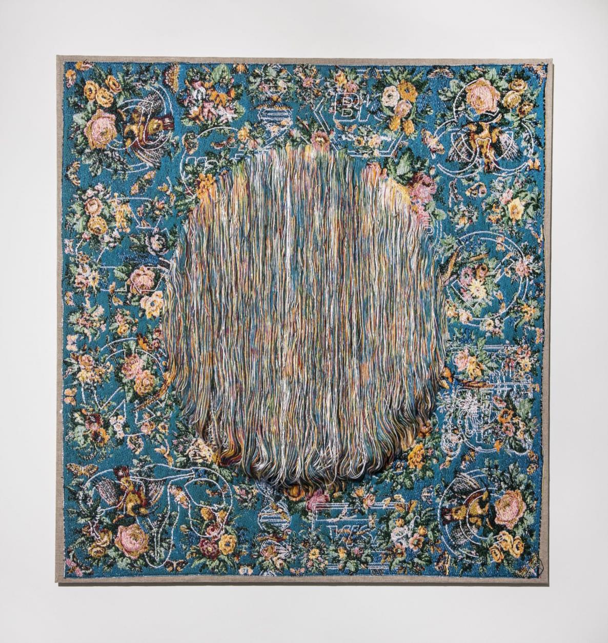 CERTAINTY / ENTROPY (PERANAKAN 5), 2014 - aufgetrennter Stoff, Holzrahmen, 75 × 71 cm