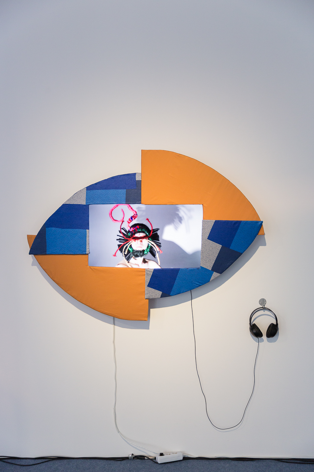 MINORI MUNETOMO Perspective of Purple, Video, 2015