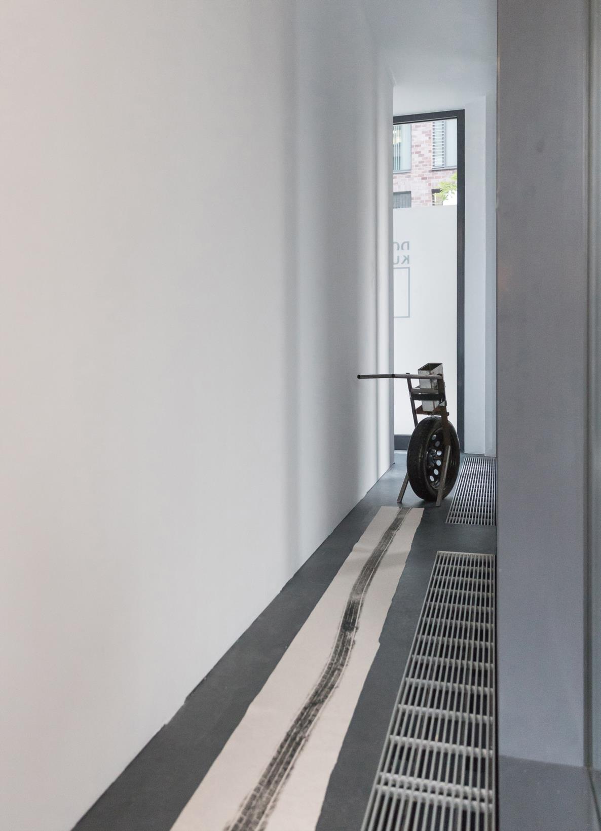 Ben Burgis & Ksenia Pedan: GOLF MUSK, Foto: Roland Baege