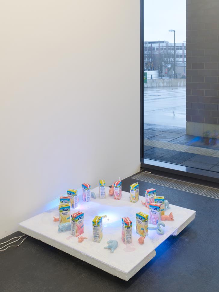 ALEEN SOLARI: 939393 Part 3, 2018, mixed media, Größe variabel