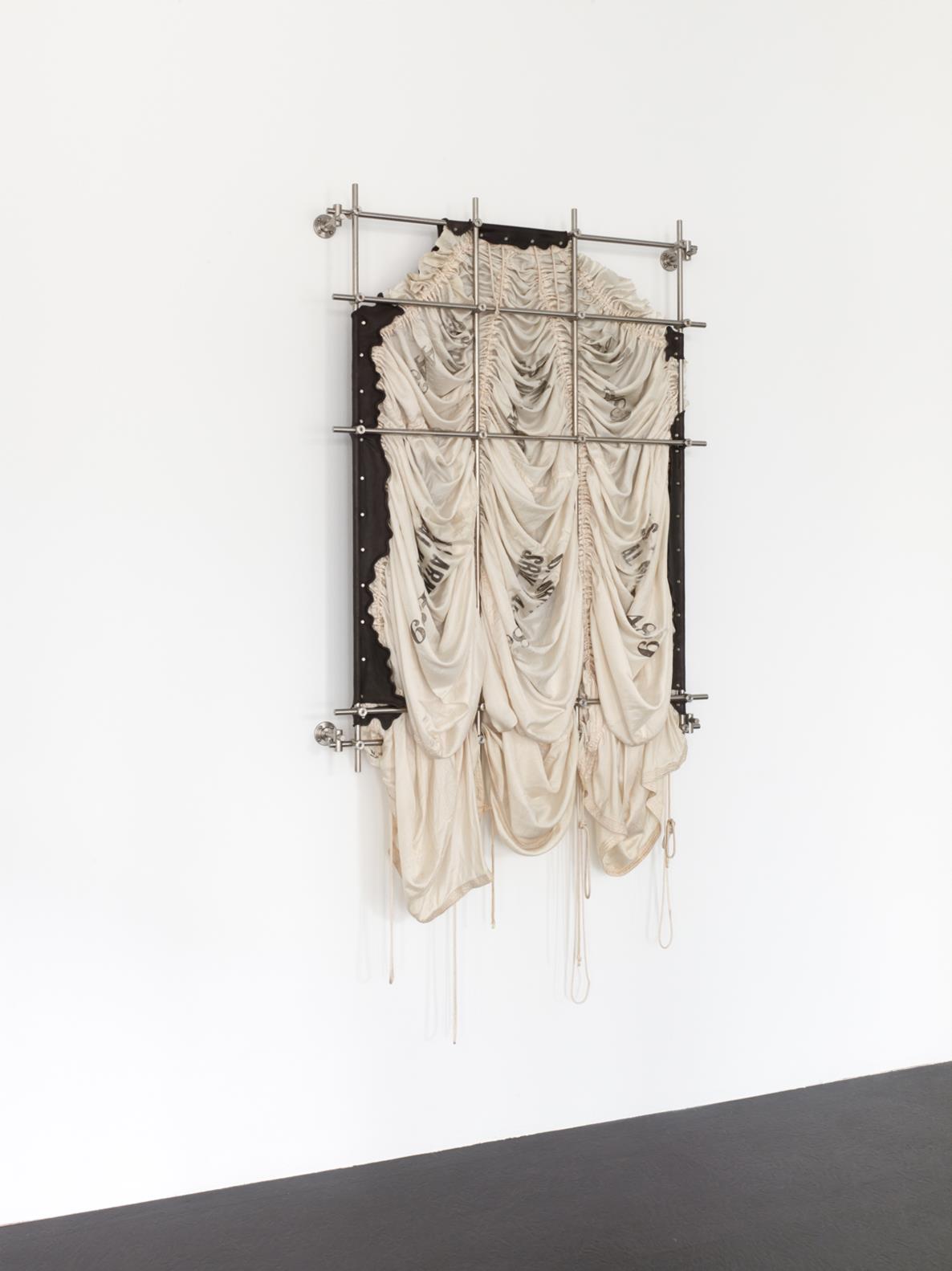 Elaine Cameron-Weir, exhibit from a dripping personal collection, 2018, Dortmunder Kunstverein, Photo: Simon Vogel