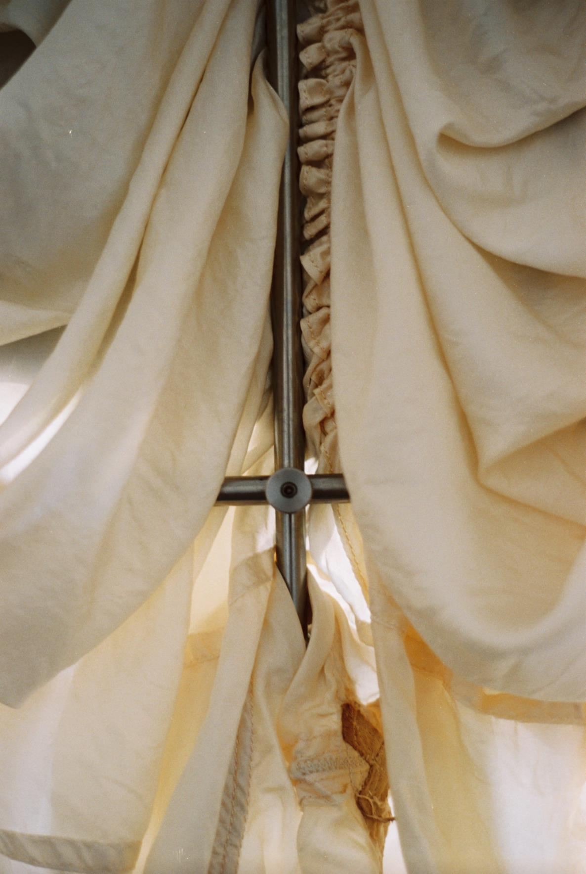 Elaine Cameron-Weir, exhibit from a dripping personal collection, 2018, Dortmunder Kunstverein, Photo: Elaine Cameron-Weir