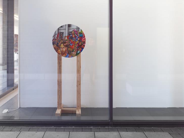 DISPLAY. Staging Identites, 2019_MIKOŁAJ SOBCZAK - Strong Enough, 2018, 186 x 70 cm_Foto: Simon Vogel