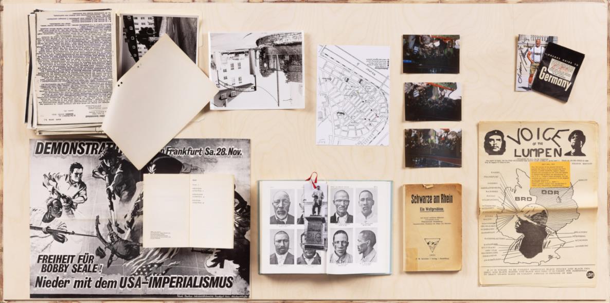 James Gregory Atkinson, Zeitkapsel Weltproblem, 2021, photography, documents, books, various materials, installation view ‘6 Friedberg-Chicago’, Dortmunder Kunstverein Courtesy: the artist, Archiv des Hamburger Instituts für Sozialforschung, Brandy Albrecht, Maria Höhn, The Lisbet Tellefsen Collection, Tyrown Vincent, Dortmunder Kunstverein Photo: Roland Baege