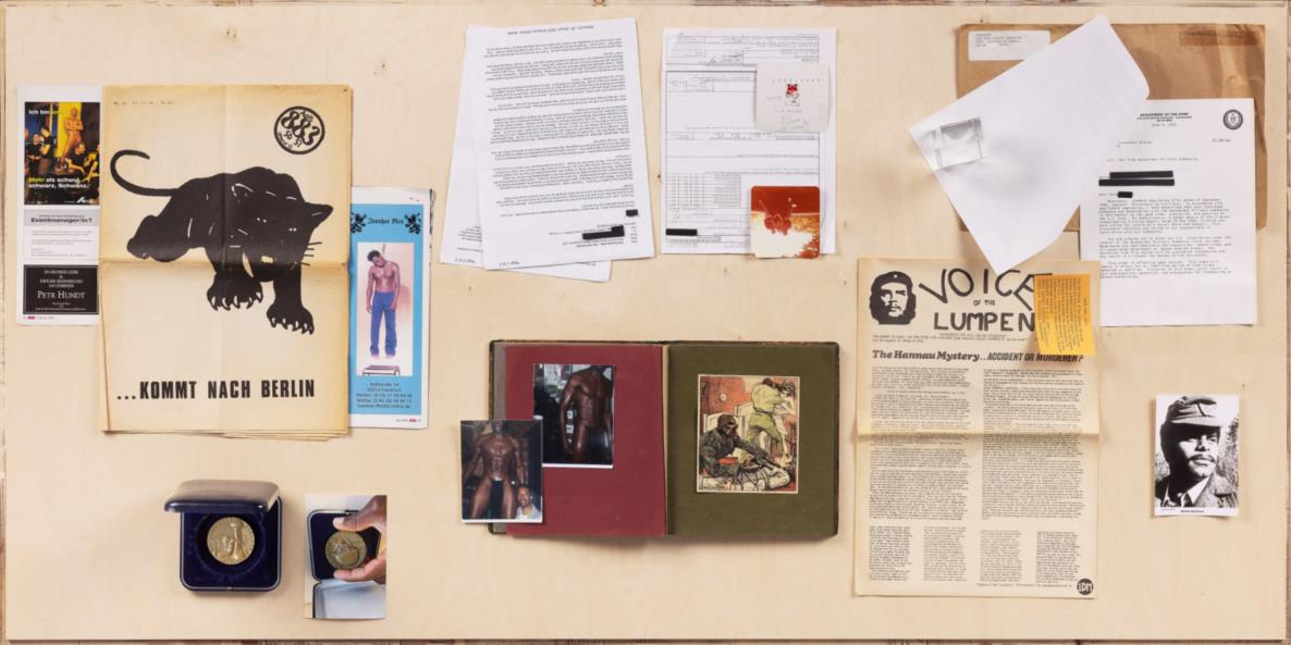 James Gregory Atkinson, Zeitkapsel BBC (Detail), 2021, documents, sculpture Marc Brandenburg Paper Weight, 2012, photography, various materials, installation view ‘6 Friedberg-Chicago’, Dortmunder Kunstverein Courtesy: the artist, Marc Brandenburg, Konstantin Feiertag, Philipp von Külmer, The Lisbet Tellefsen Collection, Tyrown Vincent, Dortmunder Kunstverein Photo: Roland Baege