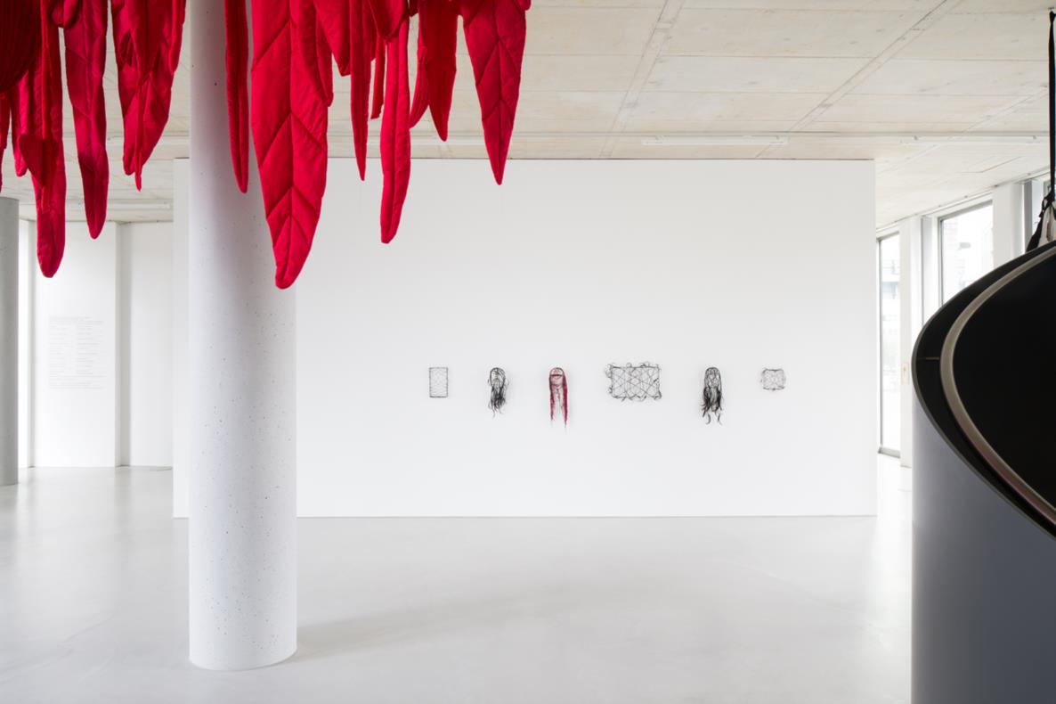 Hoda Tawakol: Silent Voices in a Palm Grove, Dortmunder Kunstverein, 2023, Photo: Jens Franke, Courtesy: the artist, Dortmunder Kunstverein, Gallery Isabelle van den Eynde