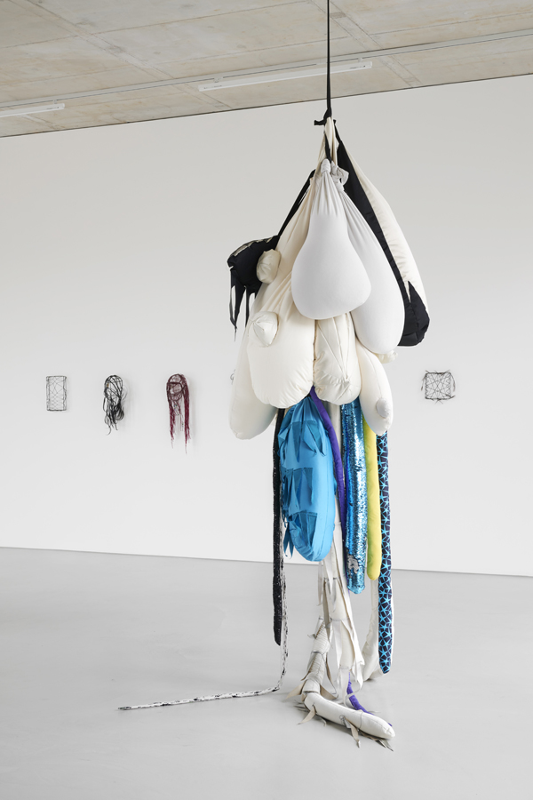 Hoda Tawakol: Silent Voices in a Palm Grove, Dortmunder Kunstverein, 2023, Photo: Mareike Tocha, Courtesy: the artist, Dortmunder Kunstverein, Gallery Isabelle van den Eynde