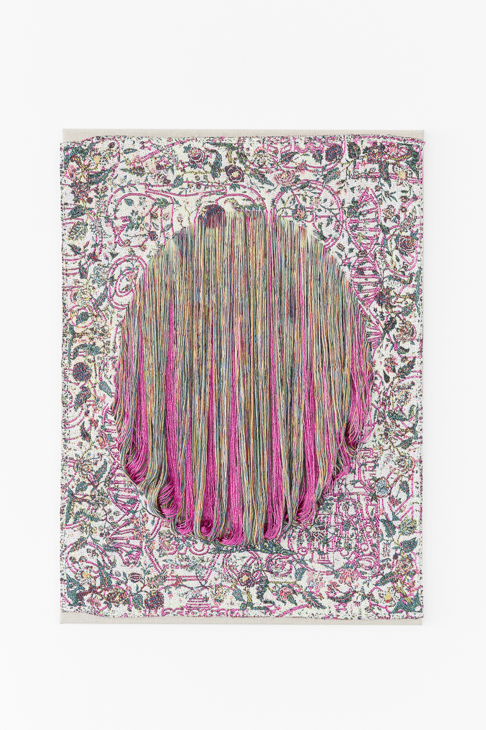 CERTAINTY / ENTROPY (INDIA 4), 2014 - aufgetrennter Stoff, Holzrahmen, 74 × 54 cm