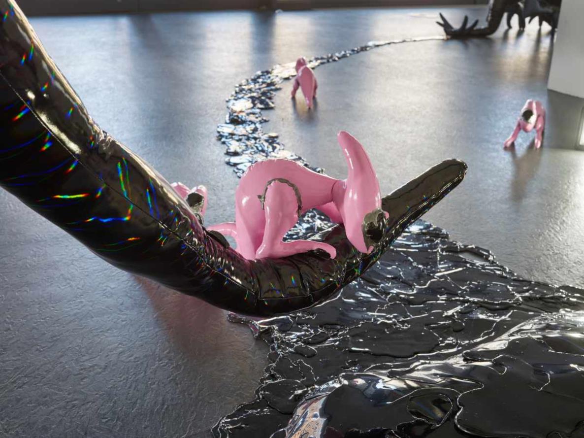 Mary Audrey-Ramirez: INTO A GRAVEYARD FROM ANYWHERE, 2020, Foto: Alwin Lay, VG-Bild