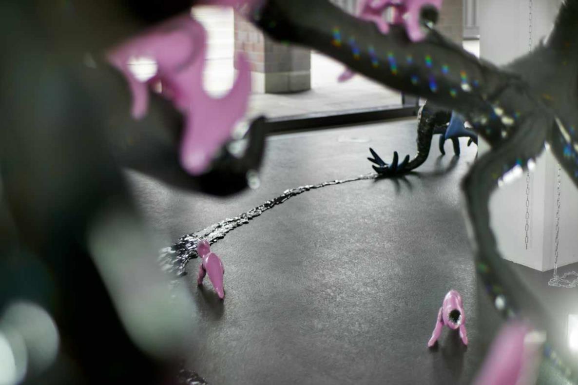 Mary Audrey-Ramirez: INTO A GRAVEYARD FROM ANYWHERE, 2020, Foto: Alwin Lay, VG-Bild